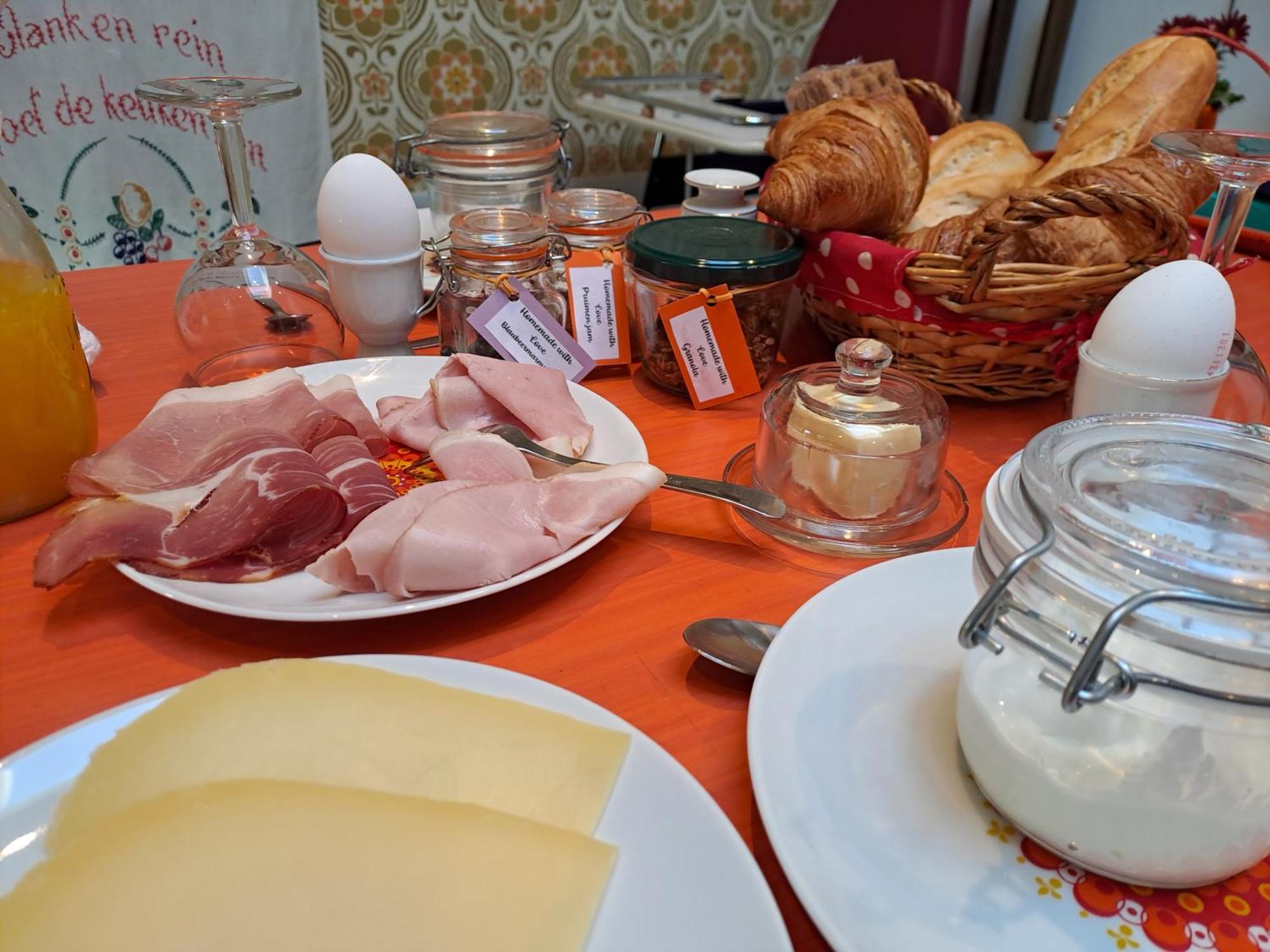 B&B Ut Kantuurke Neer Exteriör bild